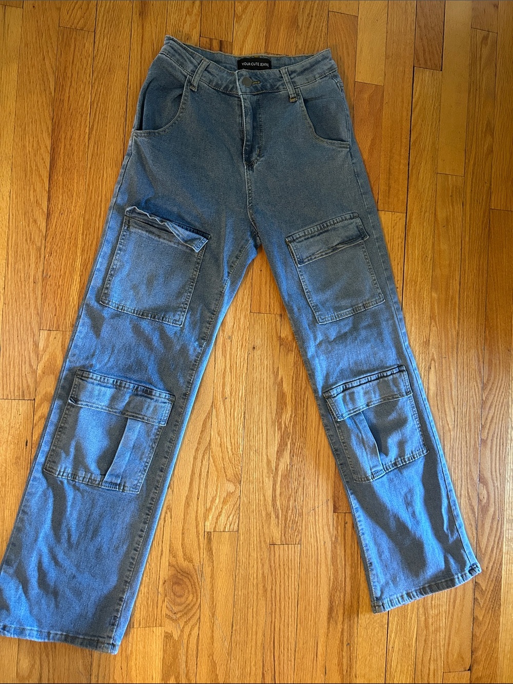 Washed Blue Cargo Jeans with Multi-Pocket Utility Style